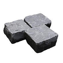 Vietnamees basalt kei 10x10x8-10 cm.